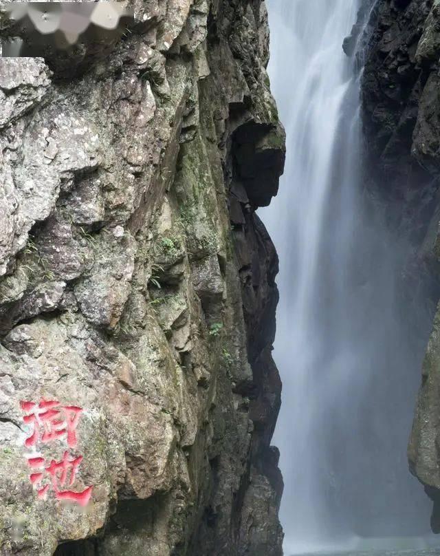 身份证双休日可以办吗游戏画面